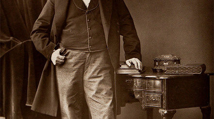 Sainte-Beuve photographié par Bertall dans les années 1860